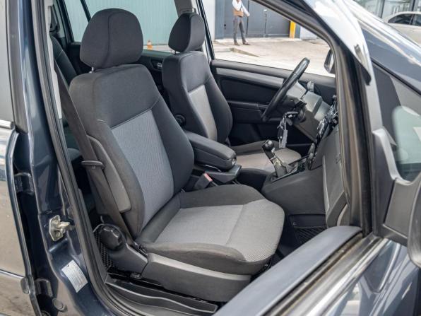 Opel Zafira B Рестайлинг с пробегом 2010 года, цена 669 000 рублей, 321914 км, компактвэн, Автокод Объявления