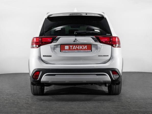 Mitsubishi Outlander III Рестайлинг 3 с пробегом 2019 года, цена 2 500 000 рублей, 131705 км, внедорожник, Автокод Объявления