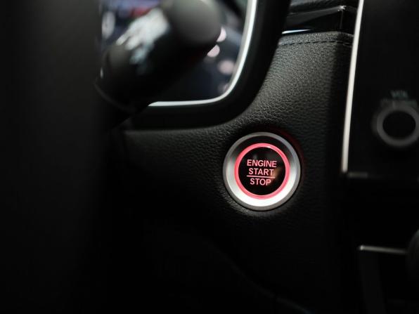 Honda CR-V V Рестайлинг с пробегом 2021 года, цена 2 469 000 рублей, 111000 км, внедорожник, Автокод Объявления