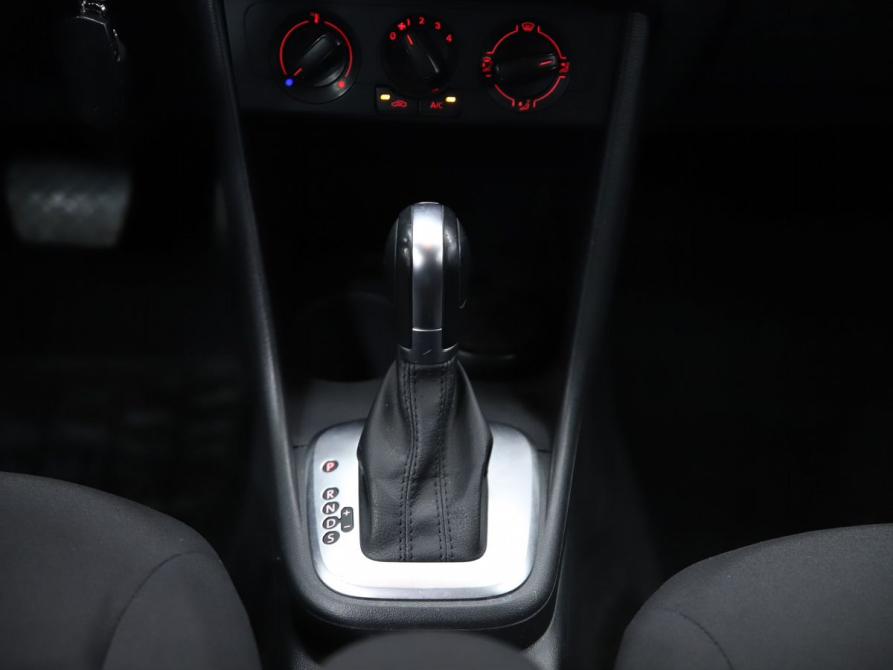 Volkswagen Polo V Рестайлинг Уфа  - изображение 14