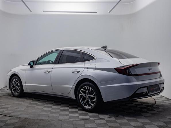 Hyundai Sonata VIII (DN8) с пробегом 2022 года, цена 2 090 000 рублей, 103725 км, седан, Автокод Объявления