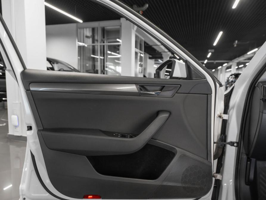 Skoda Superb III Москва  - изображение 19