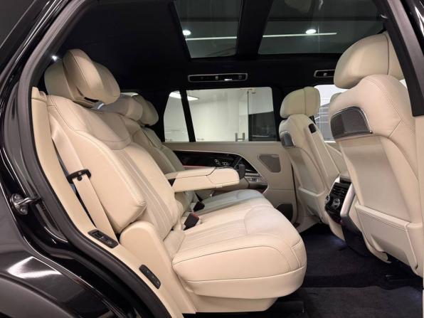 Land Rover Range Rover V с пробегом 2024 года, цена 20 790 000 рублей, 8956 км, внедорожник, Автокод Объявления