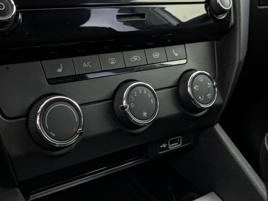 Skoda Octavia III (A7) Рестайлинг Москва  - изображение 14