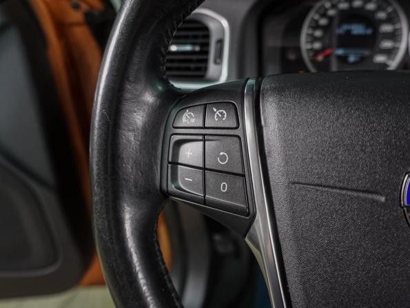Volvo S60 II с пробегом 2012 года, цена 999 000 рублей, 164991 км, седан, Автокод Объявления
