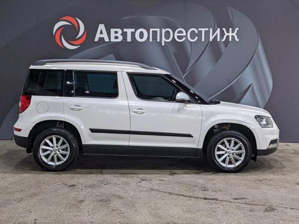 Skoda Yeti I Рестайлинг с пробегом 2015 года, цена 1 370 000 рублей, 88000 км, внедорожник, Автокод Объявления
