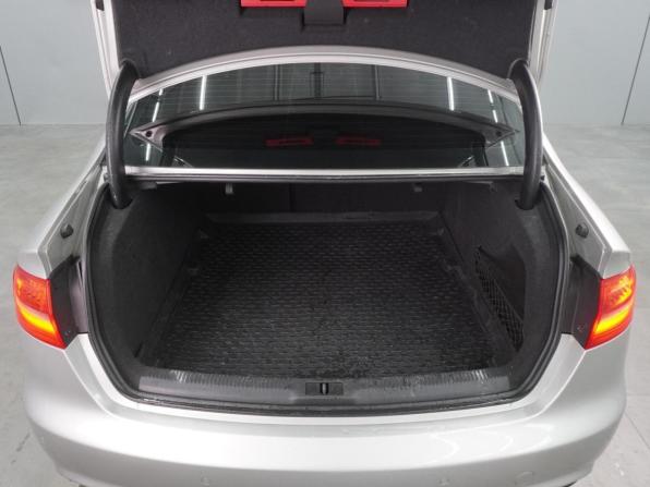 Audi A4 IV (B8) Рестайлинг с пробегом 2013 года, цена 1 749 000 рублей, 121620 км, седан, Автокод Объявления