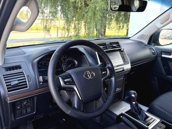 Toyota Land Cruiser Prado 150 Series Рестайлинг 1 с пробегом 2017 года, цена 4 500 000 рублей, 161260 км, внедорожник, Автокод Объявления