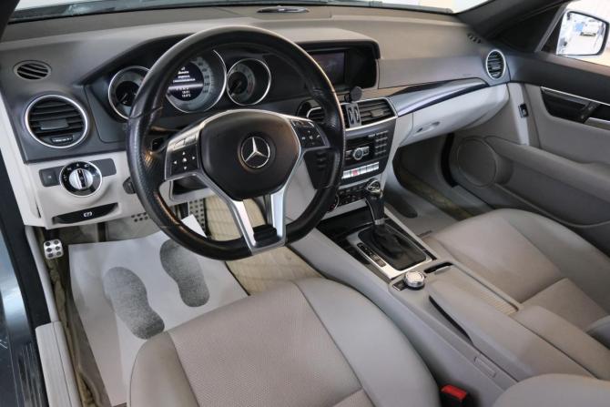 Mercedes-Benz C-Класс III (W204) Рестайлинг с пробегом 2011 года, цена 1 629 000 рублей, 194000 км, седан, Автокод Объявления
