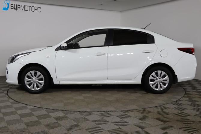 Kia Rio IV с пробегом 2018 года, цена 1 249 990 рублей, 120181 км, седан, Автокод Объявления