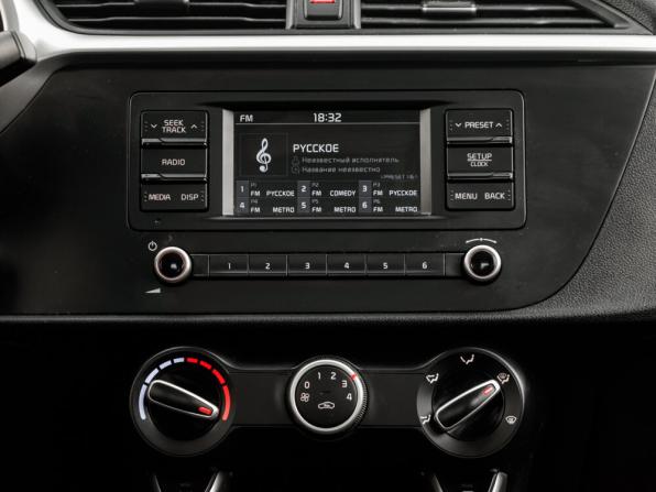 Kia Rio IV Рестайлинг с пробегом 2021 года, цена 1 615 000 рублей, 77500 км, седан, Автокод Объявления