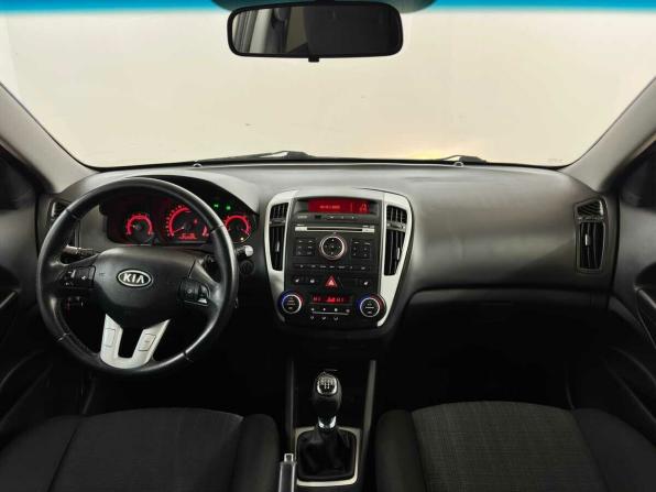 Kia Ceed I Рестайлинг с пробегом 2010 года, цена 520 000 рублей, 252680 км, хэтчбек, Автокод Объявления