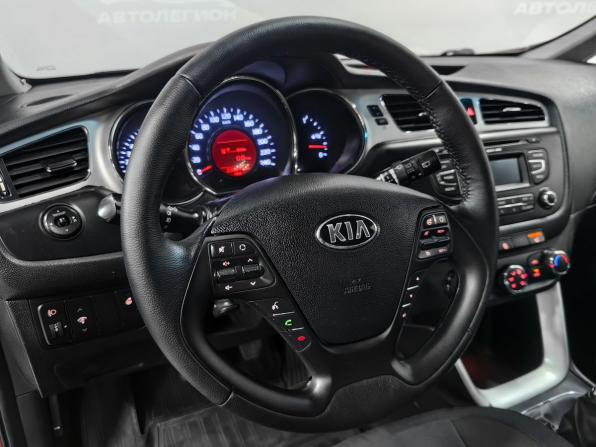Kia Ceed II с пробегом 2012 года, цена 890 000 рублей, 237989 км, хэтчбек, Автокод Объявления