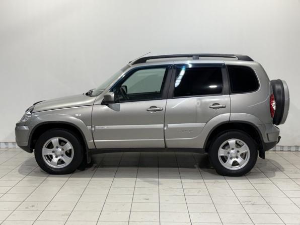 Chevrolet Niva I Рестайлинг с пробегом 2012 года, цена 567 200 рублей, 119468 км, внедорожник, Автокод Объявления