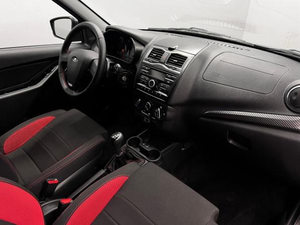 Lada (ВАЗ) Granta I Рестайлинг с пробегом 2024 года, цена 999 000 рублей, 2595 км, лифтбек, Автокод Объявления