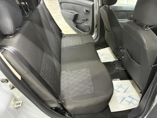 Renault Sandero II с пробегом 2017 года, цена 990 000 рублей, 54243 км, хэтчбек, Автокод Объявления