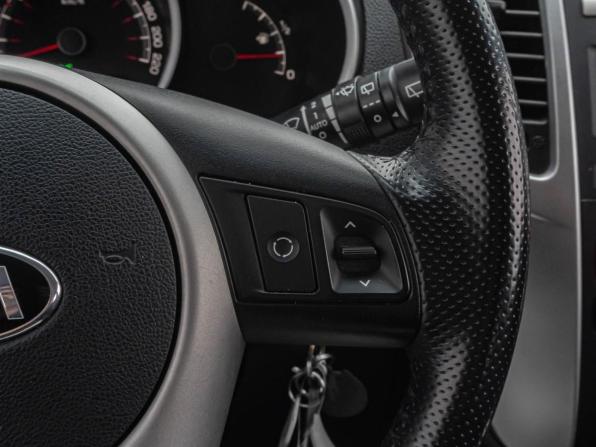 Kia Venga I с пробегом 2013 года, цена 1 100 000 рублей, 122305 км, компактвэн, Автокод Объявления
