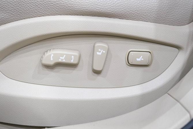 Infiniti FX II (S51) с пробегом 2009 года, цена 1 699 000 рублей, 277000 км, внедорожник, Автокод Объявления