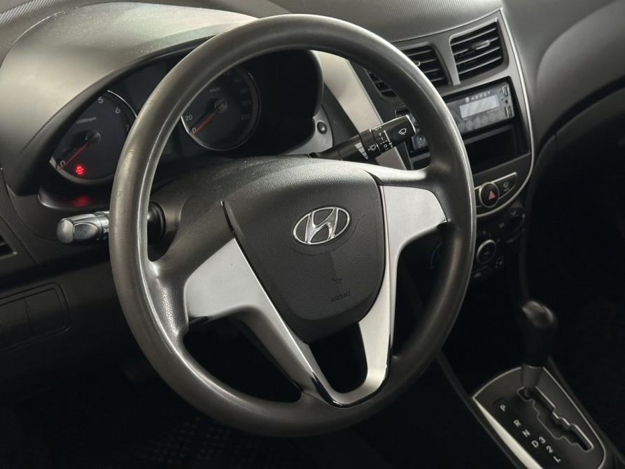 Hyundai Solaris I Москва  - изображение 12