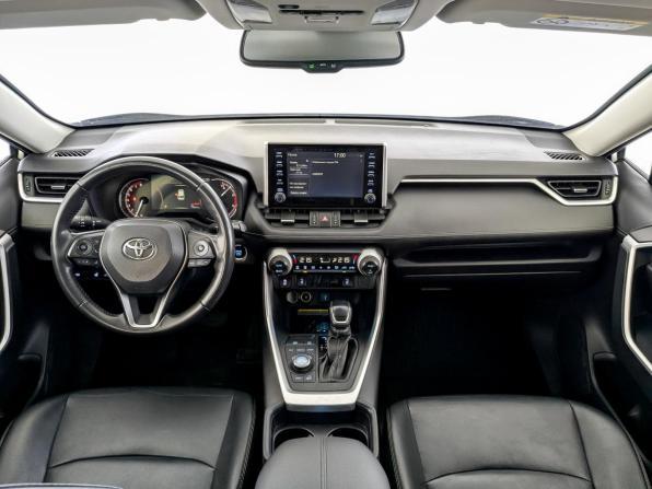Toyota RAV4 V (XA50) с пробегом 2021 года, цена 3 350 000 рублей, 93485 км, внедорожник, Автокод Объявления