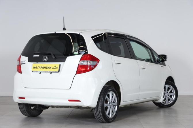 Honda Fit II с пробегом 2011 года, цена 759 000 рублей, 135000 км, хэтчбек, Автокод Объявления