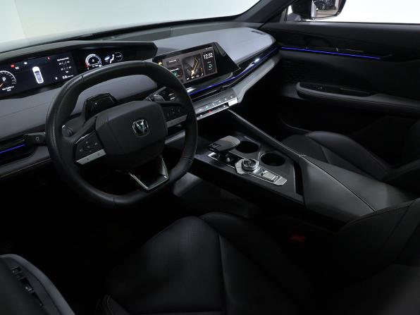 Changan UNI-V I с пробегом 2023 года, цена 1 840 000 рублей, 52217 км, лифтбек, Автокод Объявления