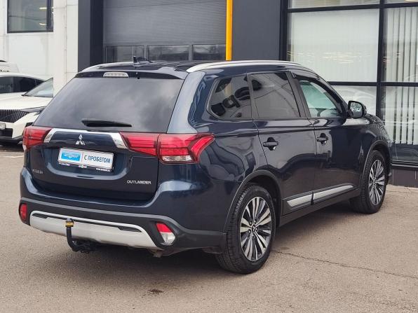 Mitsubishi Outlander III Рестайлинг 3 с пробегом 2019 года, цена 1 989 000 рублей, 115475 км, внедорожник, Автокод Объявления