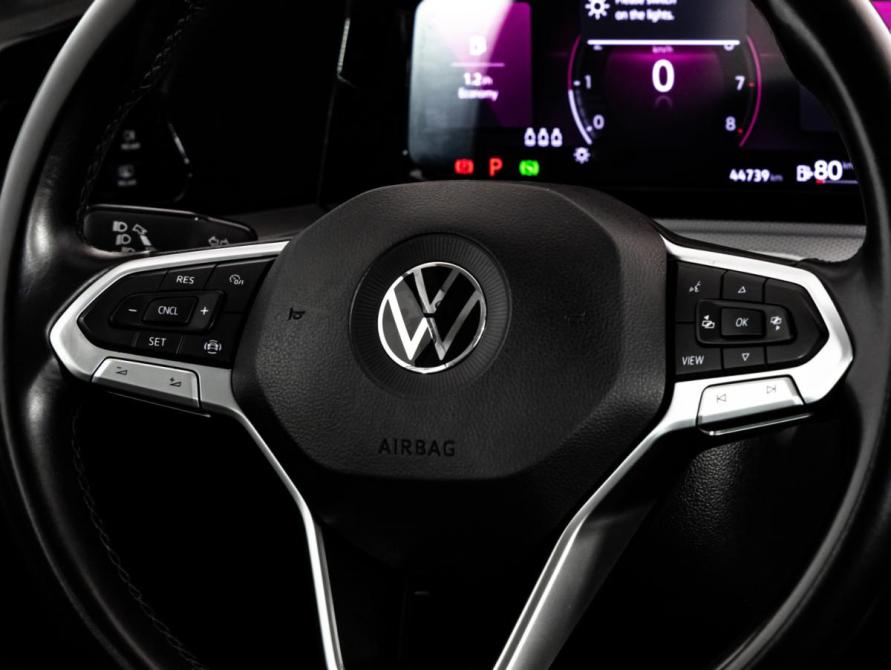Volkswagen Golf VIII Санкт-Петербург  - изображение 12