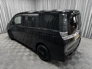 Toyota Voxy III (R80) Рестайлинг Стерлитамак  - изображение 47