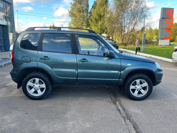 Chevrolet Niva I Рестайлинг с пробегом 2015 года, цена 499 000 рублей, 246003 км, внедорожник, Автокод Объявления