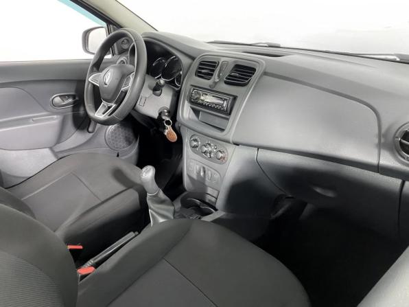 Renault Logan II Рестайлинг с пробегом 2018 года, цена 389 000 рублей, 258360 км, седан, Автокод Объявления