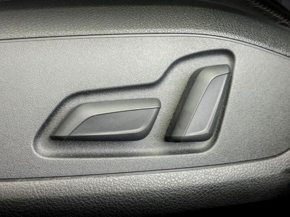 Audi A4 V (B9) Рестайлинг с пробегом 2022 года, цена 3 590 000 рублей, 39147 км, седан, Автокод Объявления