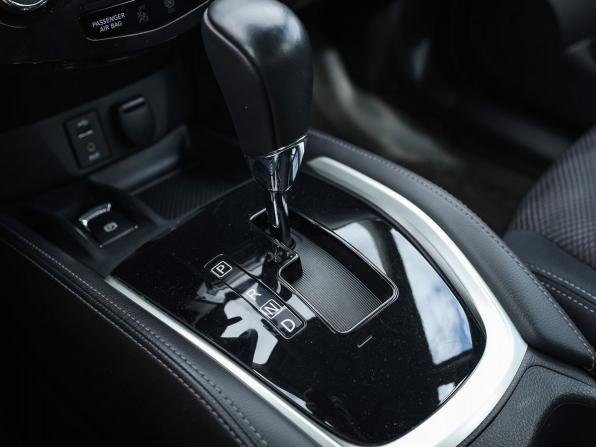 Nissan Qashqai II с пробегом 2016 года, цена 1 949 000 рублей, 98604 км, внедорожник, Автокод Объявления