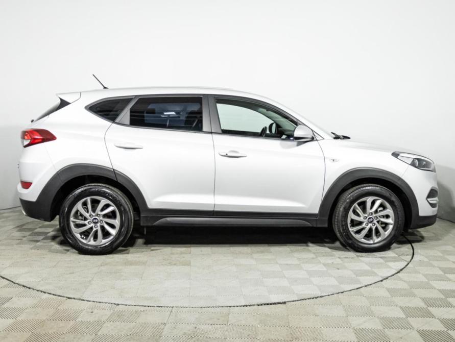 Hyundai Tucson III Санкт-Петербург  - изображение 4