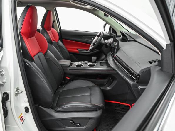 Changan UNI-S I с пробегом 2024 года, цена 2 549 000 рублей, 15907 км, внедорожник, Автокод Объявления