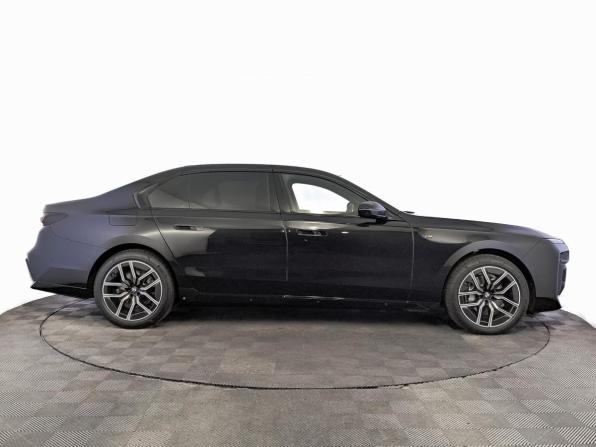 BMW 7 серии VII (G70) с пробегом 2025 года, цена 15 200 000 рублей, 6532 км, седан, Автокод Объявления