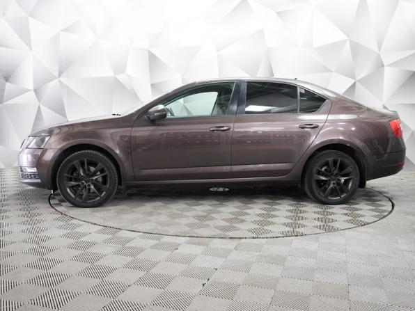 Skoda Octavia III (A7) Рестайлинг с пробегом 2018 года, цена 1 818 000 рублей, 142331 км, лифтбек, Автокод Объявления