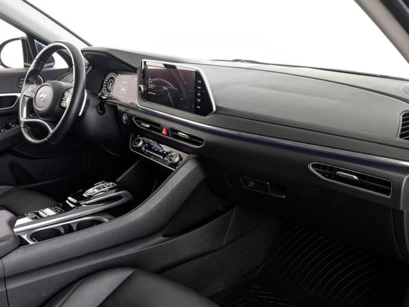 Hyundai Sonata VIII (DN8) с пробегом 2021 года, цена 2 490 000 рублей, 60083 км, седан, Автокод Объявления