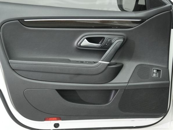 Volkswagen Passat CC I Рестайлинг с пробегом 2014 года, цена 1 670 000 рублей, 171149 км, седан, Автокод Объявления
