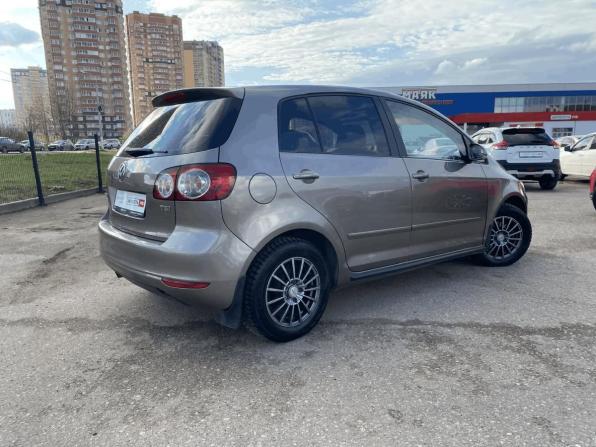 Volkswagen Golf VI с пробегом 2010 года, цена 645 000 рублей, 151872 км, хэтчбек, Автокод Объявления