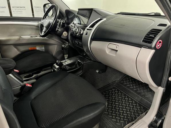 Mitsubishi Pajero Sport II Рестайлинг с пробегом 2013 года, цена 1 860 000 рублей, 183379 км, внедорожник, Автокод Объявления