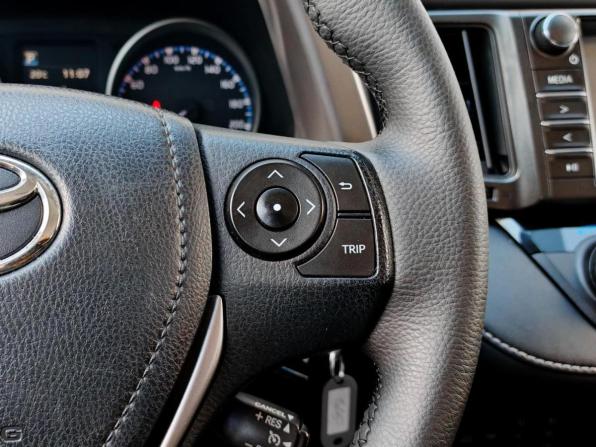 Toyota RAV4 IV (XA40) Рестайлинг с пробегом 2016 года, цена 2 226 000 рублей, 158767 км, внедорожник, Автокод Объявления