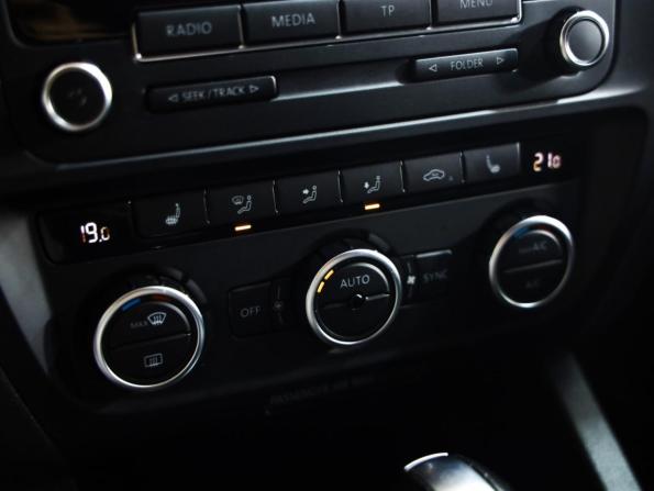 Volkswagen Jetta VI с пробегом 2012 года, цена 679 777 рублей, 346347 км, седан, Автокод Объявления