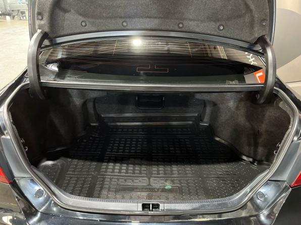 Toyota Camry VII (XV50) Рестайлинг с пробегом 2015 года, цена 1 680 000 рублей, 269842 км, седан, Автокод Объявления