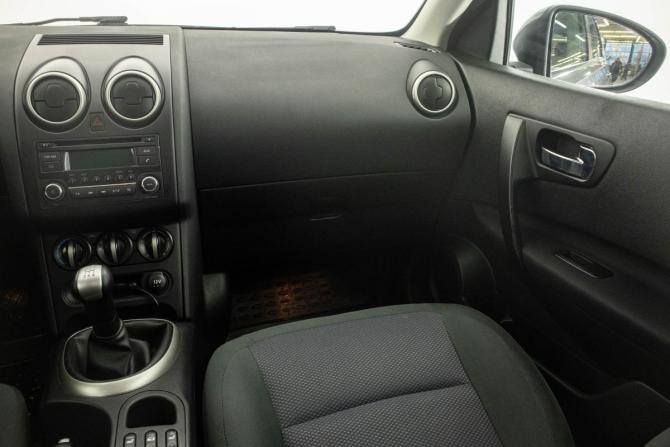 Nissan Qashqai I Рестайлинг с пробегом 2012 года, цена 999 000 рублей, 175000 км, внедорожник, Автокод Объявления