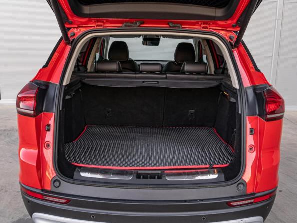 Geely Atlas Pro с пробегом 2022 года, цена 1 810 000 рублей, 50201 км, внедорожник, Автокод Объявления