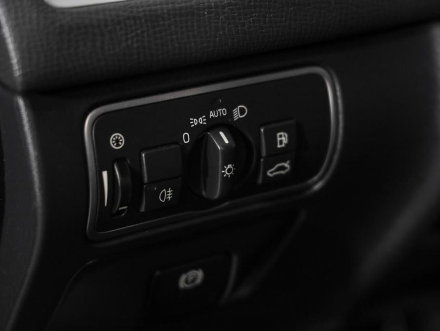 Volvo XC60 I Рестайлинг Санкт-Петербург  - изображение 19
