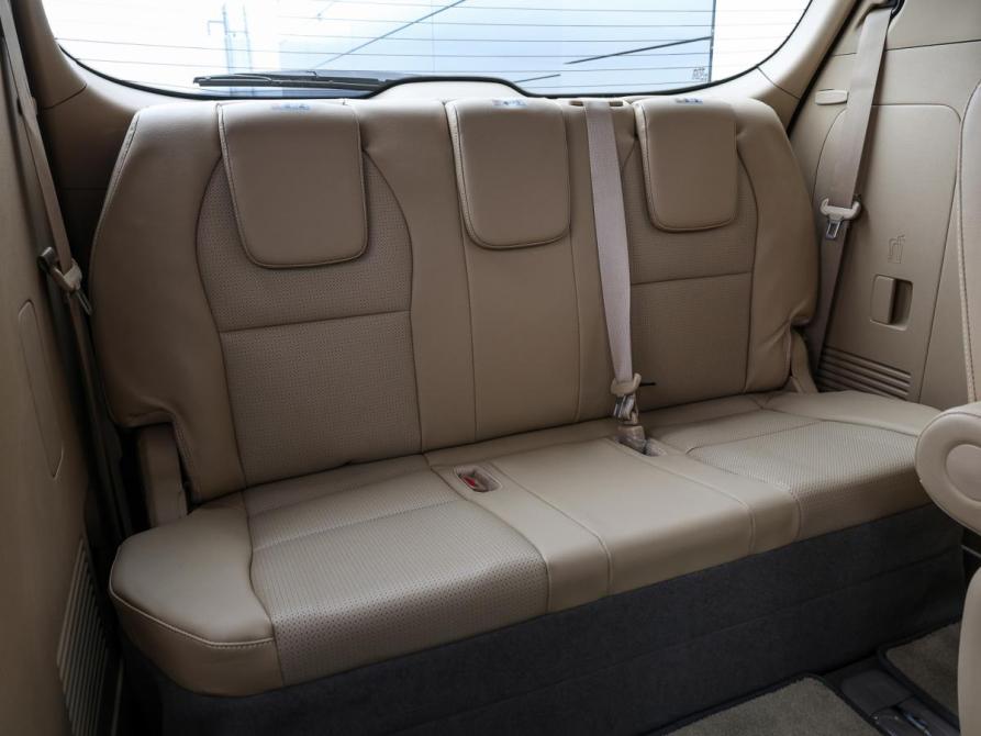 Kia Carnival III Москва  - изображение 16