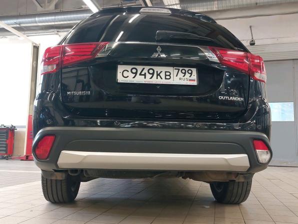 Mitsubishi Outlander III Рестайлинг 2 с пробегом 2018 года, цена 1 800 000 рублей, 162249 км, внедорожник, Автокод Объявления
