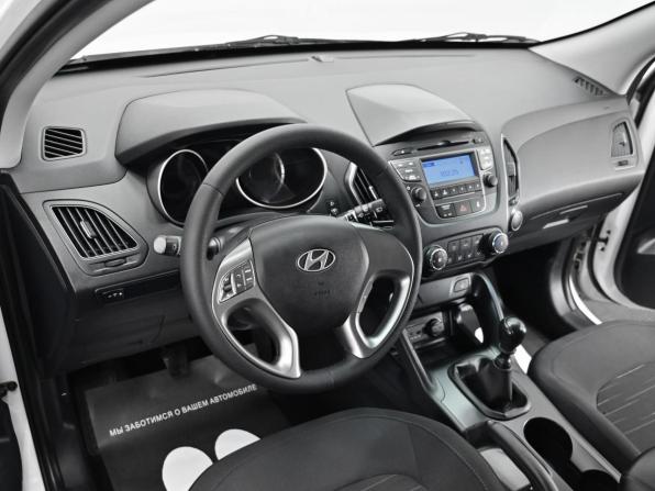 Hyundai ix35 I Рестайлинг с пробегом 2014 года, цена 899 000 рублей, 158000 км, внедорожник, Автокод Объявления